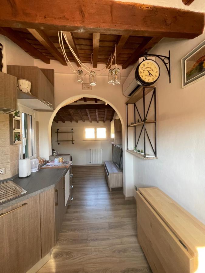 Il Cappellaio Matto Apartamento Livorno Exterior foto